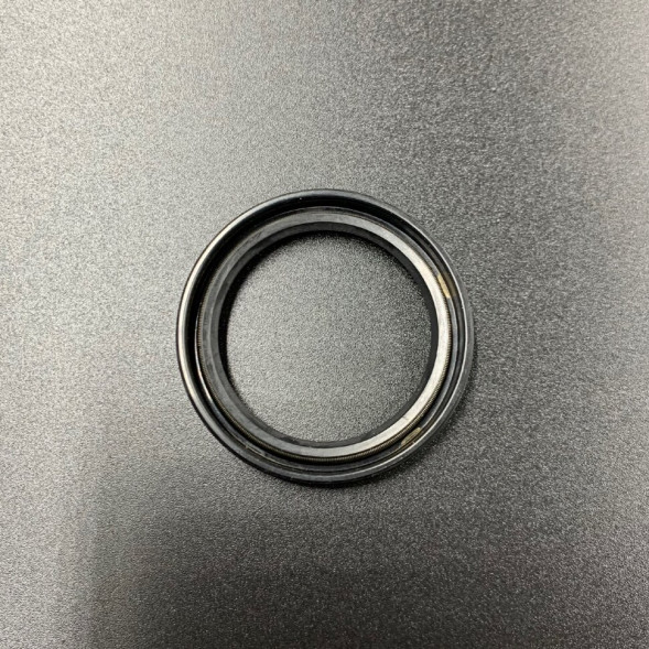 Сальник Yamaha (93102-32136; 93102-32M07) (32x42x6) (Sinera)