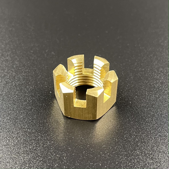 Гайка крепления гребного винта Yamaha 40-90, F45-100 (Omax)
