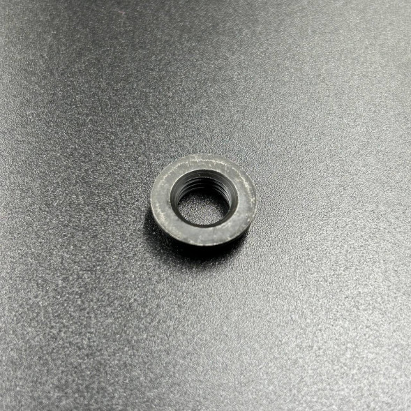 Гайка крепления пиньона Yamaha 20-30, F20-25 (YUELANG)