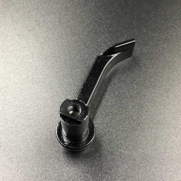 Ручка замка капота Tohatsu 9.9-18, 25-30, 40C (338Q67141-0) (PREMARINE)