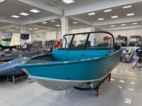 Моторная лодка, Триера 470 FISH, бирюзовый с Suzuki DF60ATL