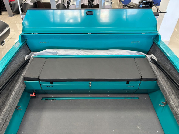 Моторная лодка, Триера 470 FISH, бирюзовый с Suzuki DF60ATL