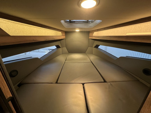 Катер Victory A8 с Suzuki DF325ATX