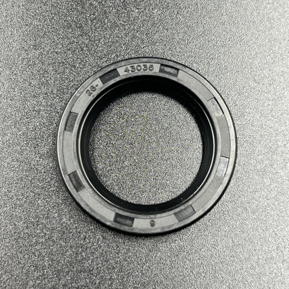 Сальник редуктора Mercury (26-43036),Honda (91251-ZW1-003) (25х37.4х4.9) (POLY-MOTO)