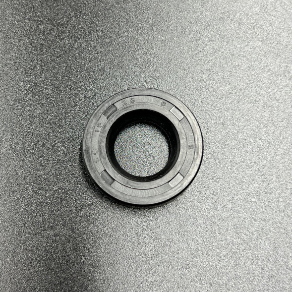 Сальник Yamaha (93101-15074) (15x28x6) (POLY-MOTO)
