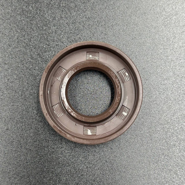 Сальник Tohatsu (3B2-00122-0) (20x40x7) (YUELANG)