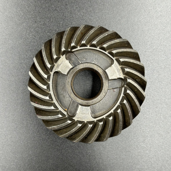 Шестерня переднего хода Tohatsu 40-50 (Tohatsu) уценка