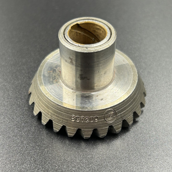 Шестерня переднего хода Jonson 6 1979 г.в. уценка