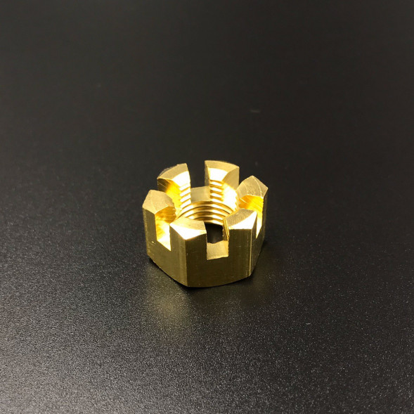 Гайка крепления гребного винта Yamaha 20-30, F20-45 (Osaka)