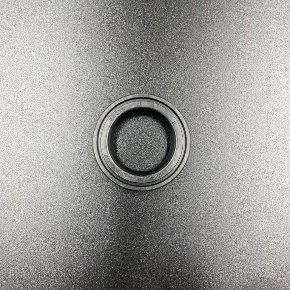 Сальник Mercruiser (21.5x35,17x6,08) (Osaka)