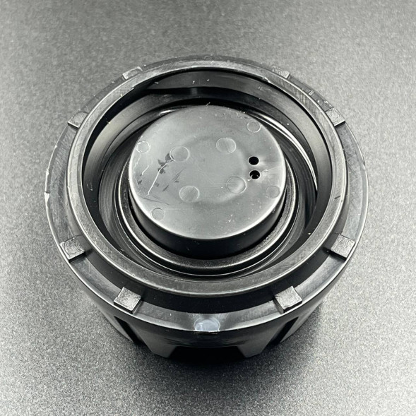 Крышка топливного бака пластиковая(Quicksilver)