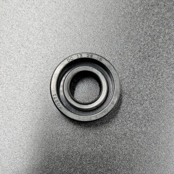 Сальник Suzuki (09289-12003) (13x26x10) (Kacawa)