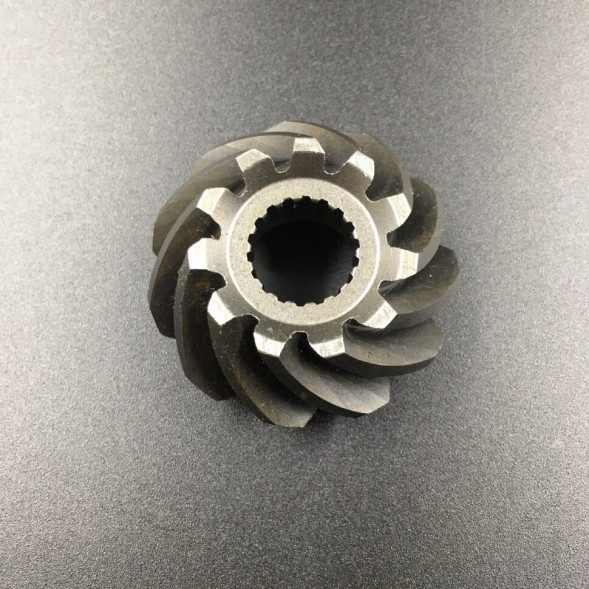 Шестерня вертикального вала (Пиньон) Suzuki DT40 (57311-94402) (Omax 2)