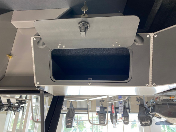 Моторная лодка, ТРИЕРА 460 BR c Suzuki DF50ATL