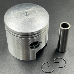 Поршневой комплект Suzuki DT25-30 (12110-96353-0.25) (+0.25мм) (KACAWA)