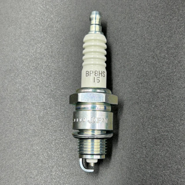 Свеча зажигания SP BP8HS-15 (19424; 8M0176684) (MERCURY)