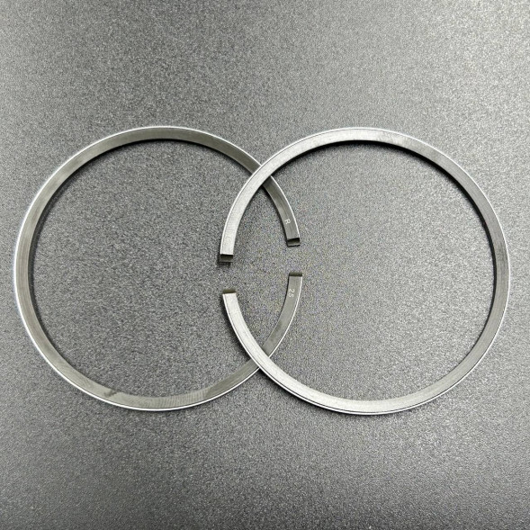 Кольца поршневые, комплект на один поршень Suzuki DT9.9-15 (толщина 2mm) (0.25mm) (Kacawa)