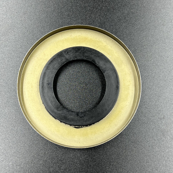 Сальник карданного вала Mercruiser Alpha/Bravo (KACAWA)