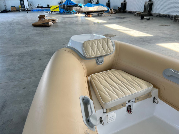 Лодка РИБ (RIB) SKYLARK 420, бежевый, корпус белый, (комплект)