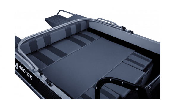 Моторная лодка, Тактика 490 DC