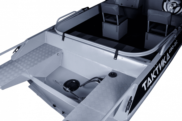 Моторная лодка, Тактика 490 DC