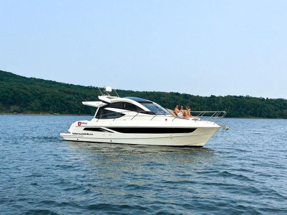 Катер Galeon 390 HTC