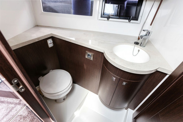 Катер Galeon 390 HTC