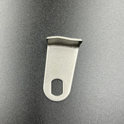 Скоба фиксации капота Tohatsu 5-9.8 (9.8F-02.11.06; 98A-602008; SWT9.8-11024) (YUELANG)