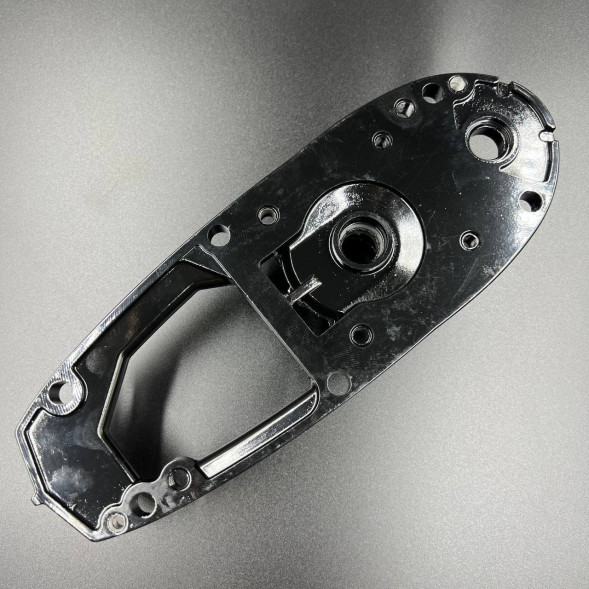 Основание помпы охлаждения Suzuki DT40, DF40-50 (56130-94413-0EP) (Omax)