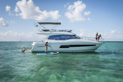 Катер Prestige 460 с моторами 2х440