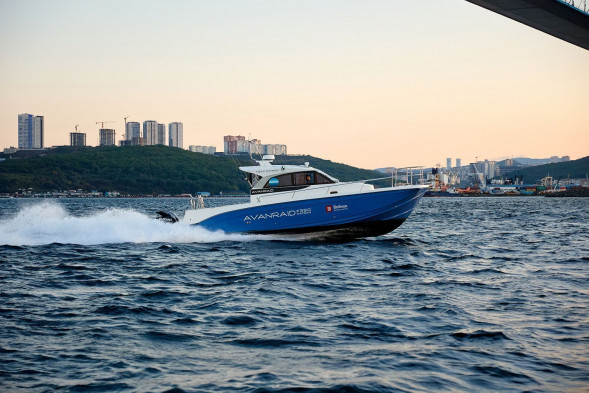 Катер AVANRAID F380 KATRAN с Suzuki 2хDF325ATX
