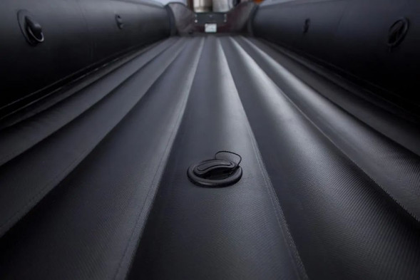 Надувная лодка ПВХ, RiverBoats RB 370 НДНД, серо-белый