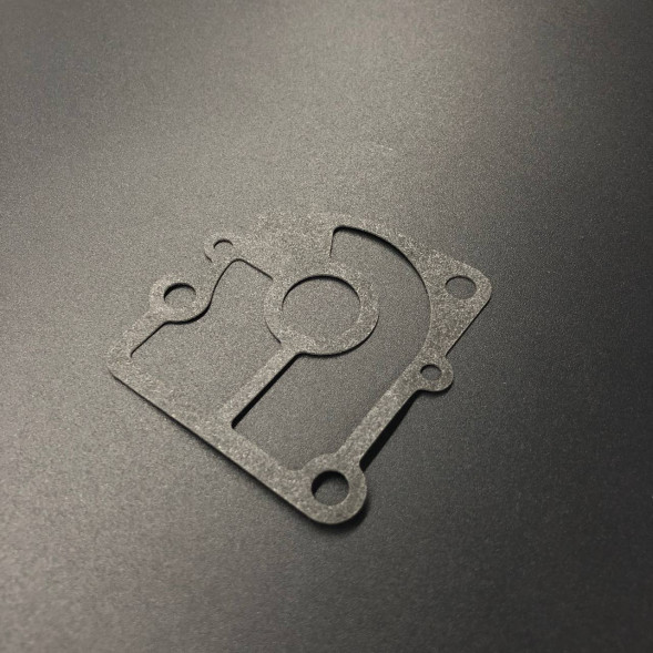 Прокладка под пластину помпы охлаждения Tohatsu 9.9-18/Mercury 9.9-18 (3FS-65029-0; 20F-06.00.00.08;