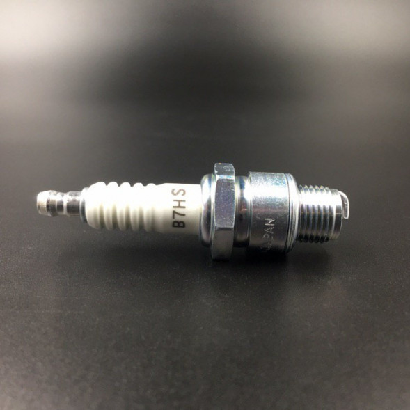 Свеча зажигания NGK B7HS (BR7HS-10)