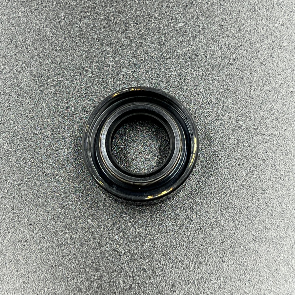 Сальник Honda (91252-ZV1-003) (13х23х8) (Honda)