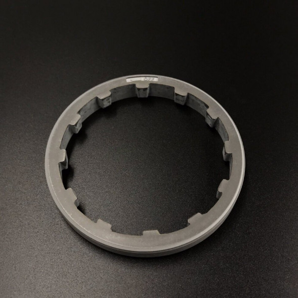 Гайка редуктора корончатая Suzuki DT90-100, DF60-70 СНЯТО С ПРОИЗВОДСТВА (Suzuki)