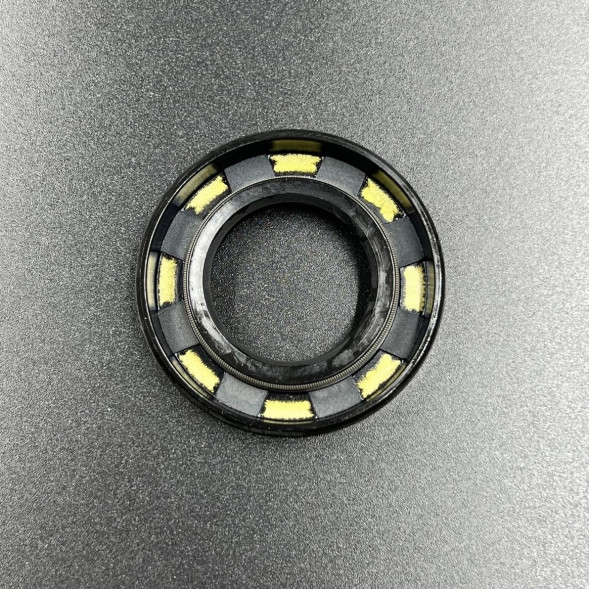 Сальник Tohatsu (350-00121-0; 26-803667) (25x45x8) (Omax)