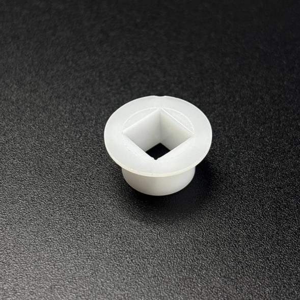 Втулка рычага реверса Yamaha 9,9-50 F8-9,9 (682-44132-00)